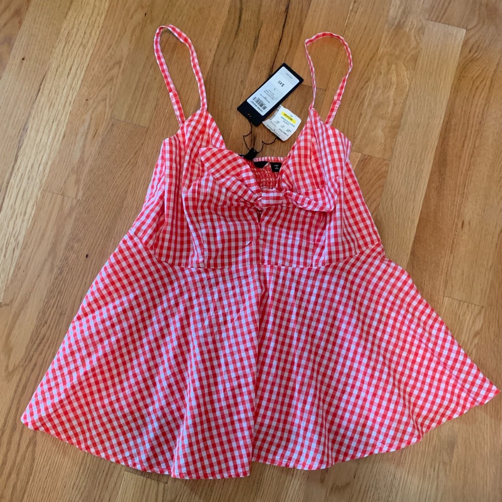 Red and white check top